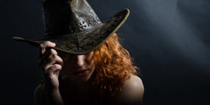 Girl in cowboy hat